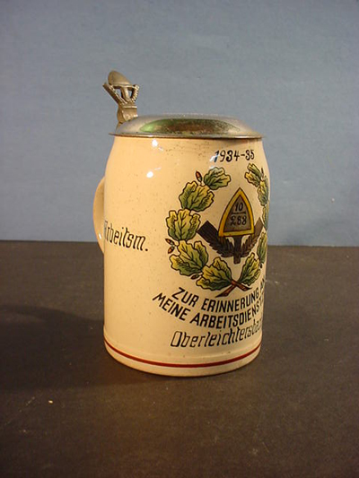 Arbeits Dienste Beer Stein